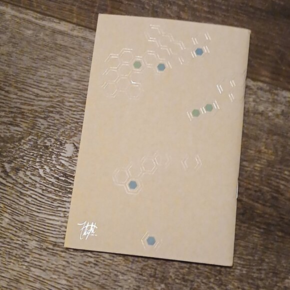 Bumble bee notebook - Picture 3 of 6